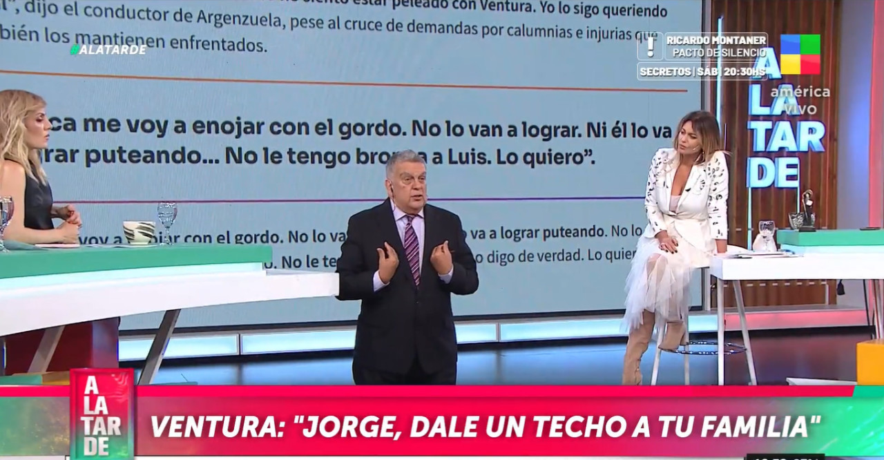 Luis Ventura se arrodilló para hablarle a Jorge Rial. Foto: Captura de video.