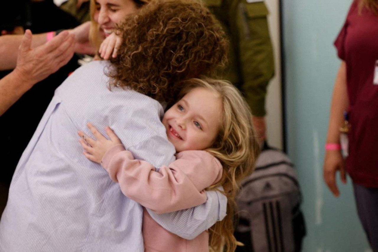 Liberación de rehenes en la Franja de Gaza. Foto: REUTERS.