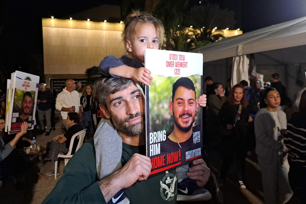 Marcha para pedir la liberación de rehenes en Gaza. Foto:  EFE