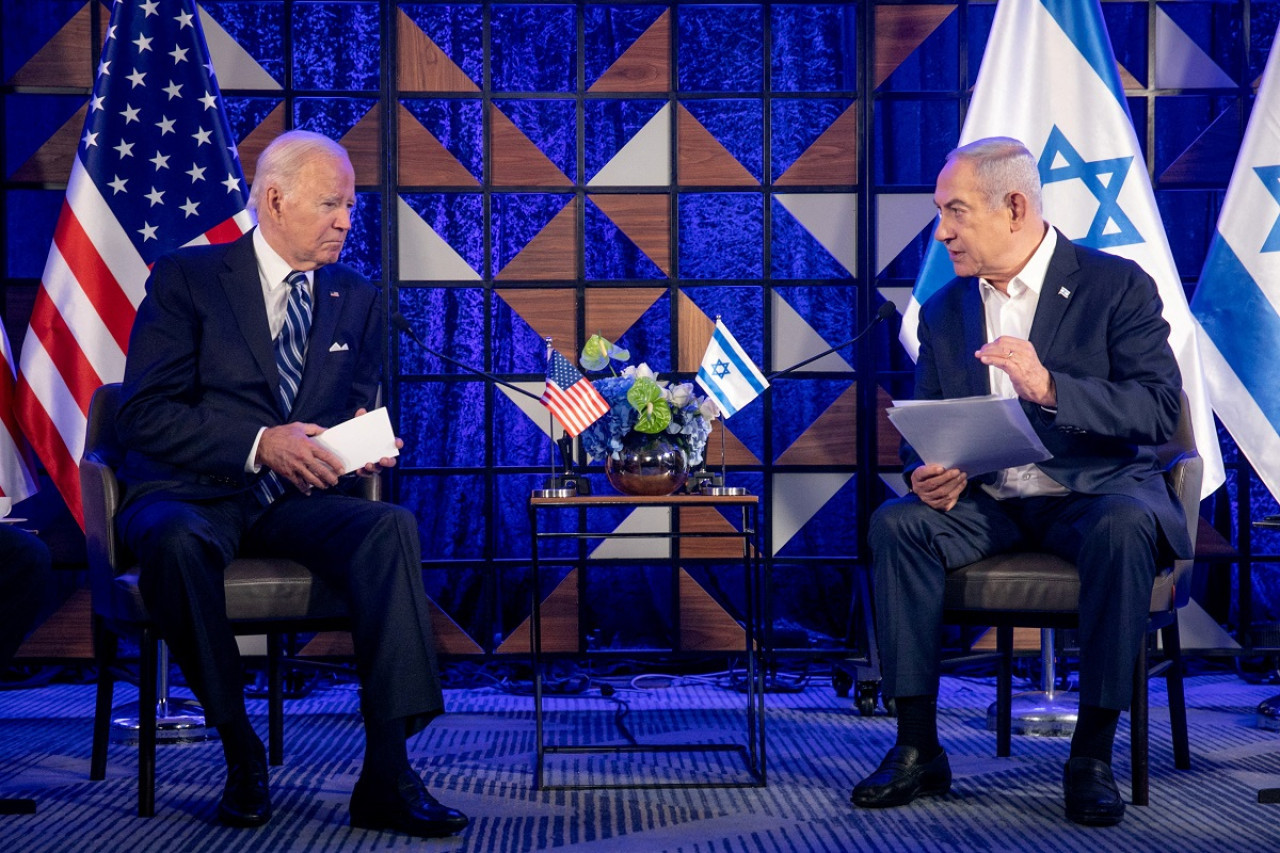 Joe Biden y Benjamín Netanyahu. Foto: Reuters.