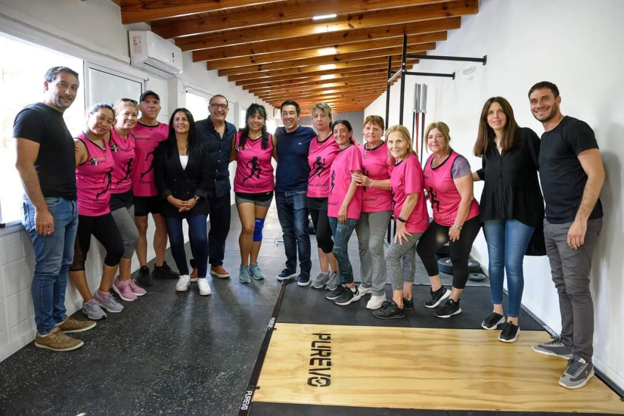 Leo Nardini, Noe Correa y Luis Vivona, realizaron la reapertura del Gimnasio Municipal de Malvinas Argentinas