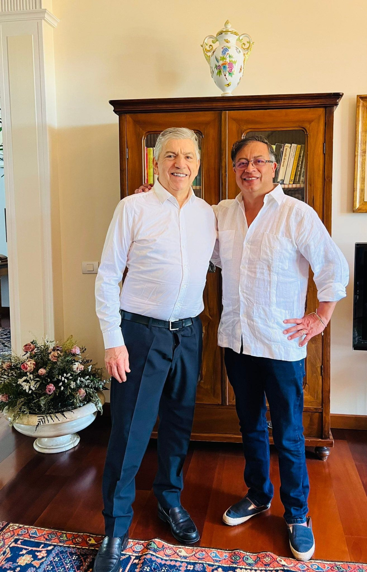 César Gaviria y Gustavo Petro. Foto: X.