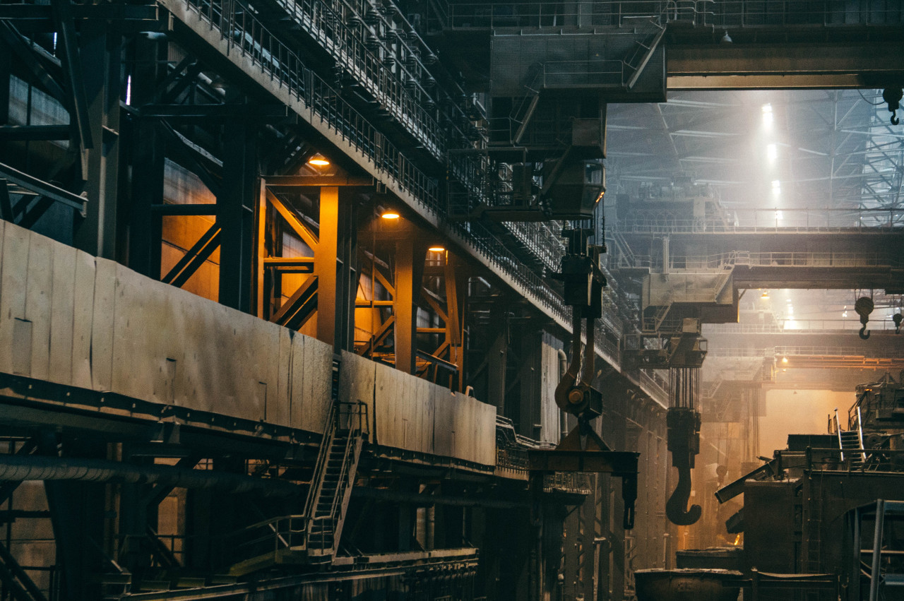 Industria. Foto Unsplash.