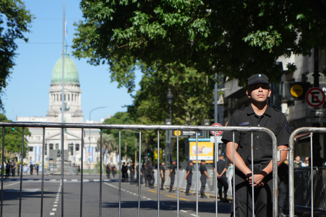 Cortes en la zona del Congreso. Foto: NA