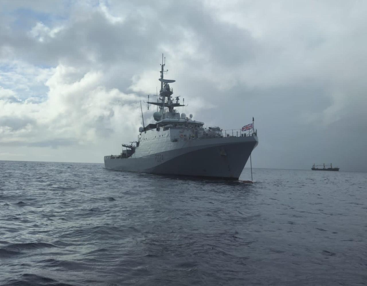 El buque de guerra HMS Trent de Reino Unido. Foto: X @HMS Trent