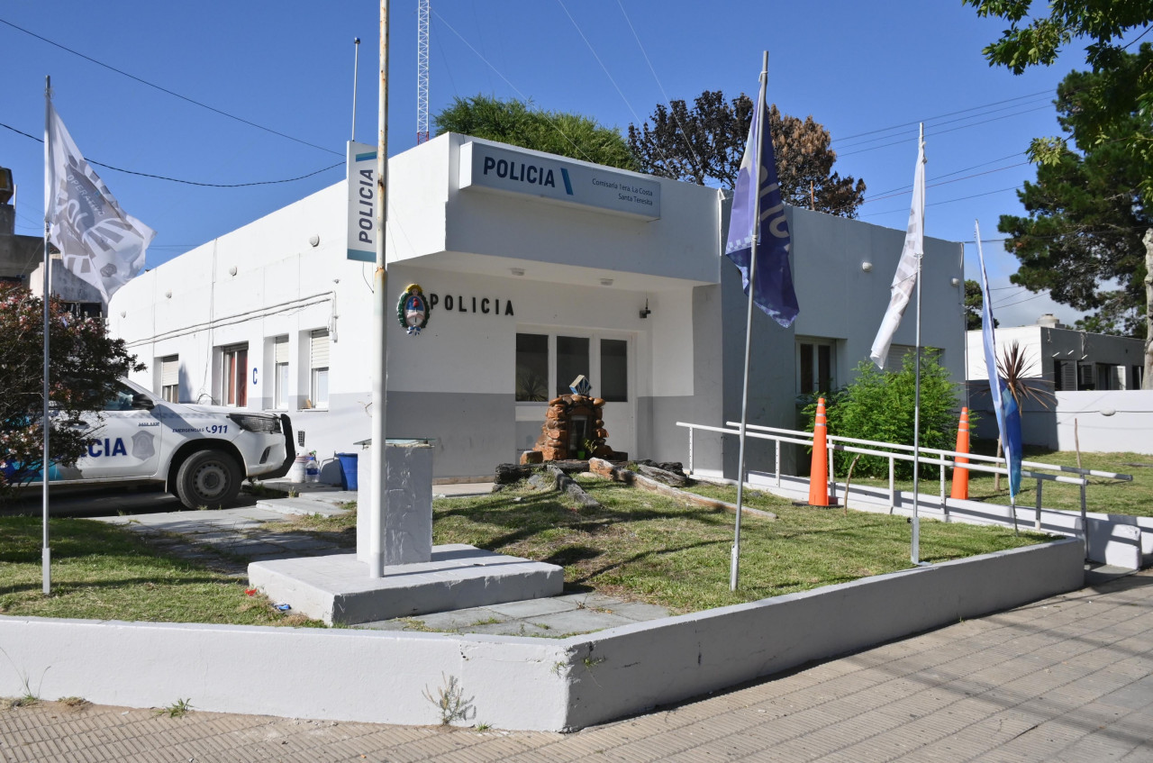 Comisaria de Santa Teresita donde se encuentran alojados los imputados por el asesinato de Tomas Tello. Foto NA