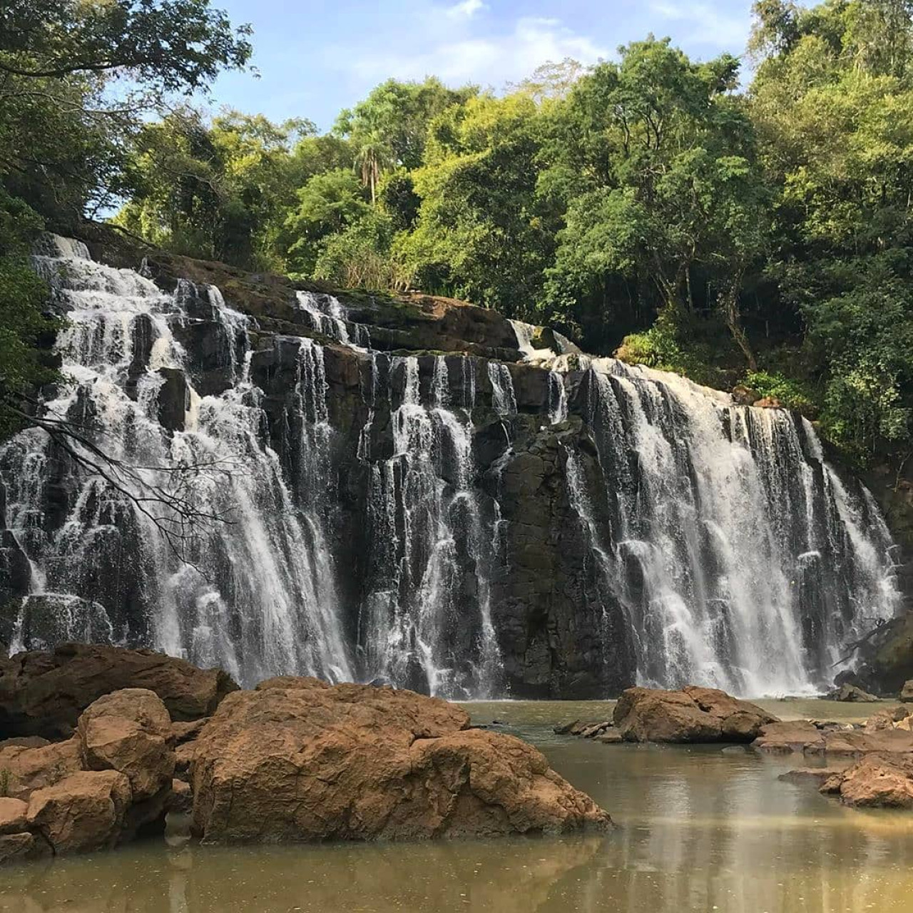 Salto Yasy. Foto: Instagram.