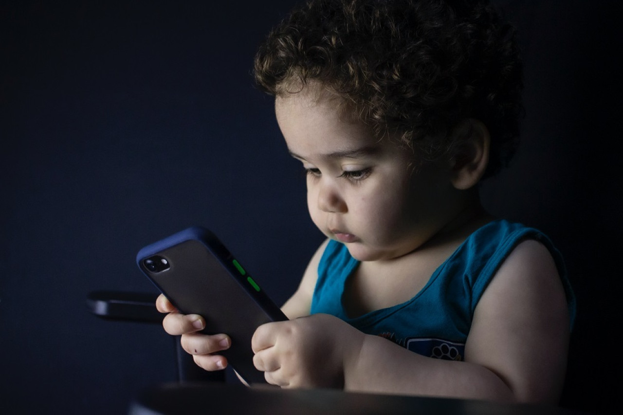 Tecnología y niños. Foto: Unsplash.