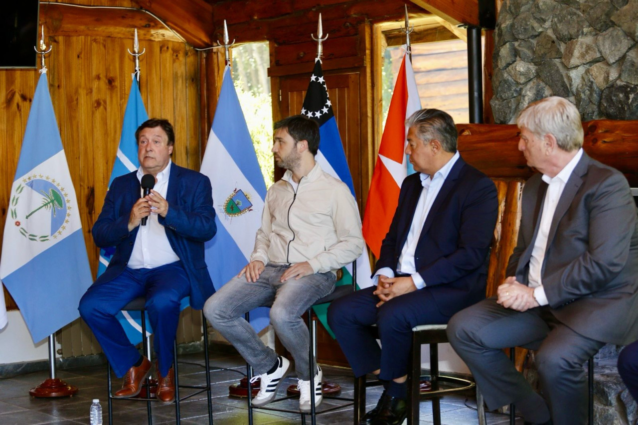 Cumbre de gobernadores en la Patagonia. Foto: @rionegrogob