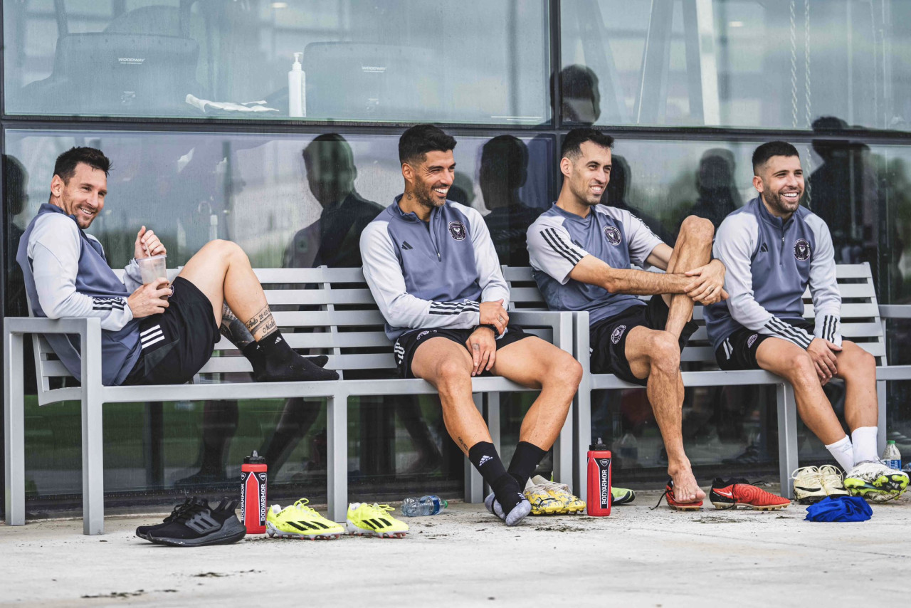 Messi, Suárez, Busquets y Alba en el Inter Miami. Foto: X @InterMiamiCF