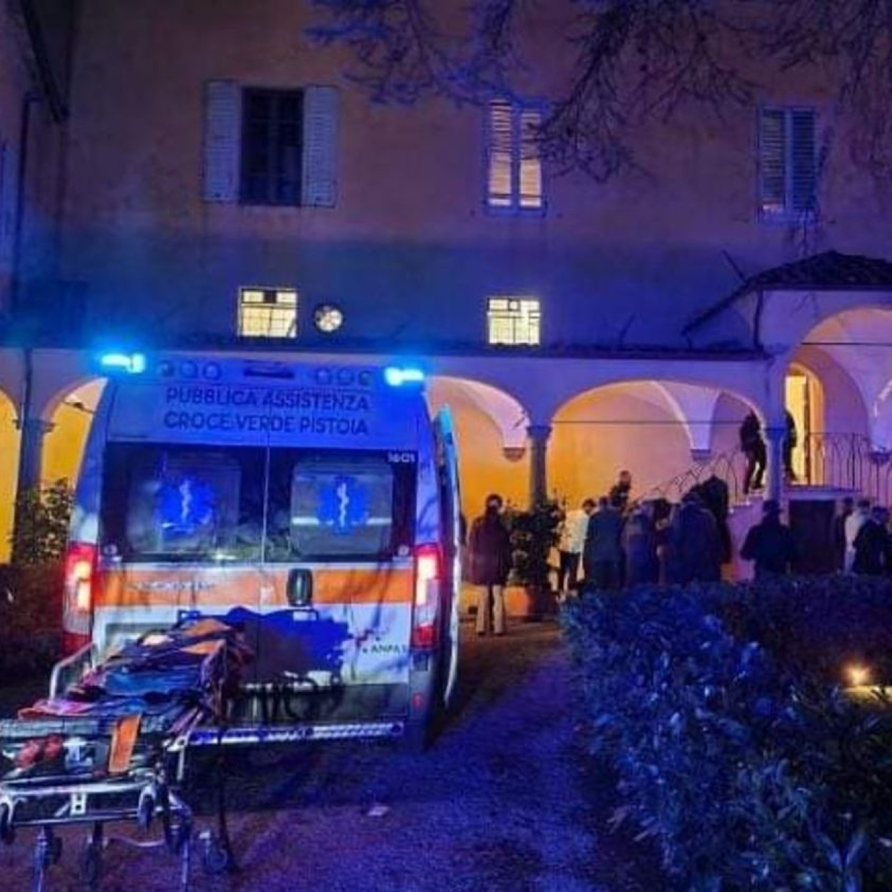 Derrumbe en una boda de Italia. Foto: Facebook gobernador regional de Toscana, Eugenio Giani.