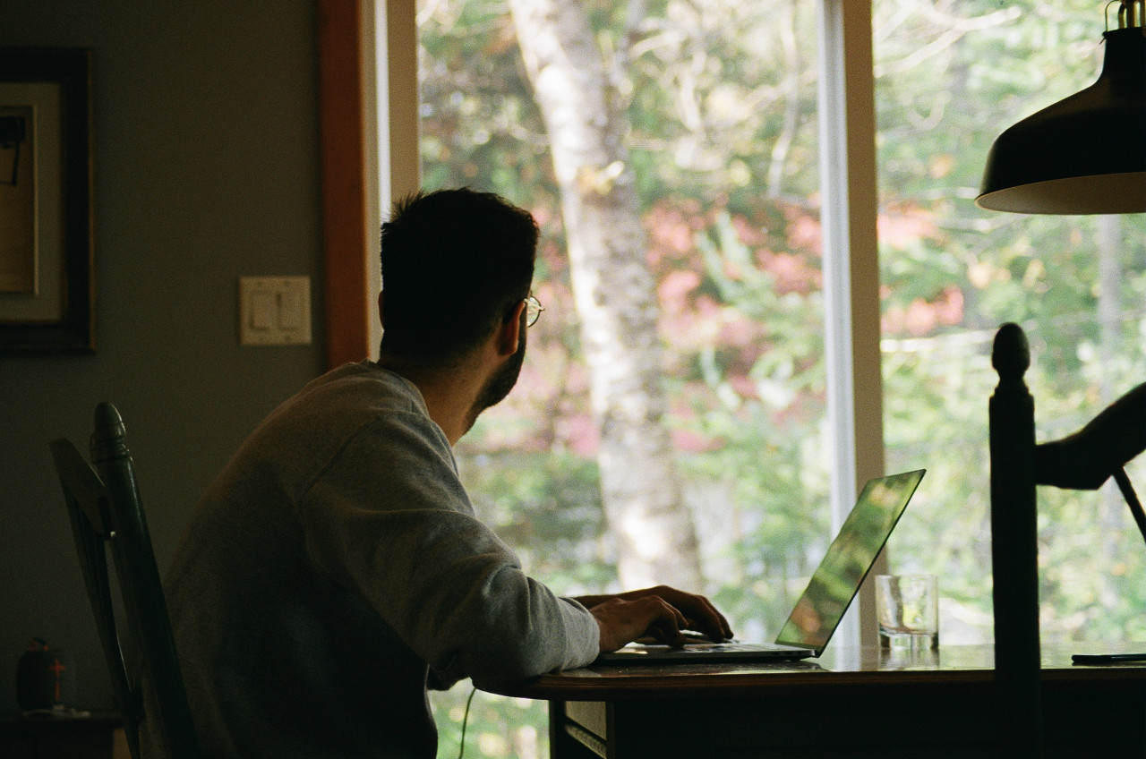 Trabajo remoto, home office, cansancio, productividad. Foto: Unsplash