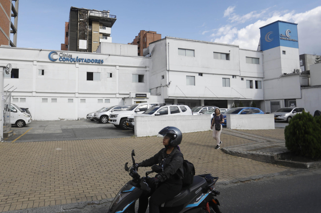 Clínica Conquistadores de Medellín donde murió la senadora Piedad Córdoba. Foto: EFE