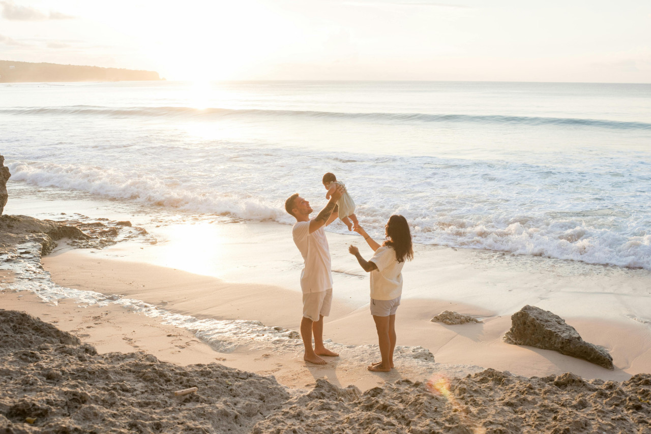 Bebés en el sol. Foto: Pexels