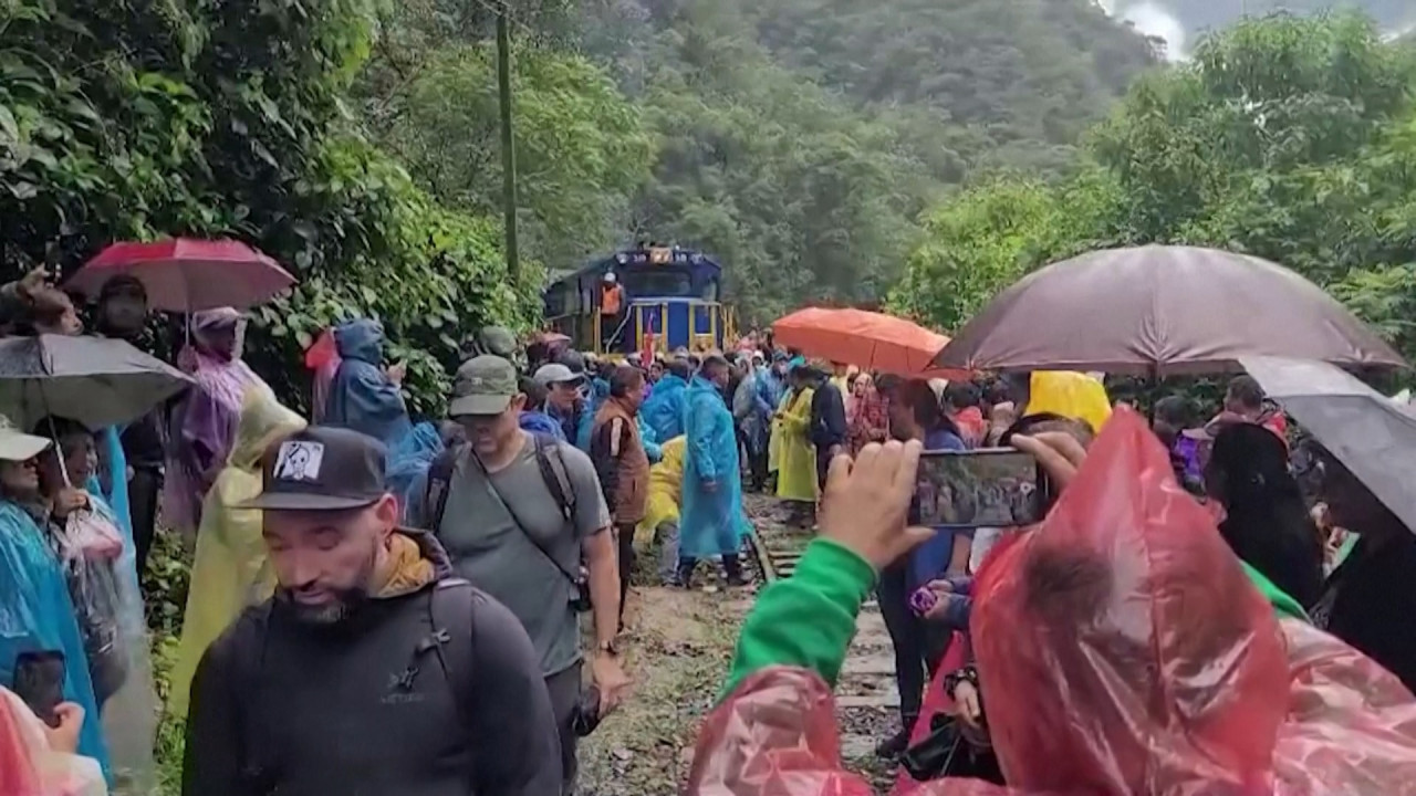 Protestas en Machu Picchu. Foto: Reuters