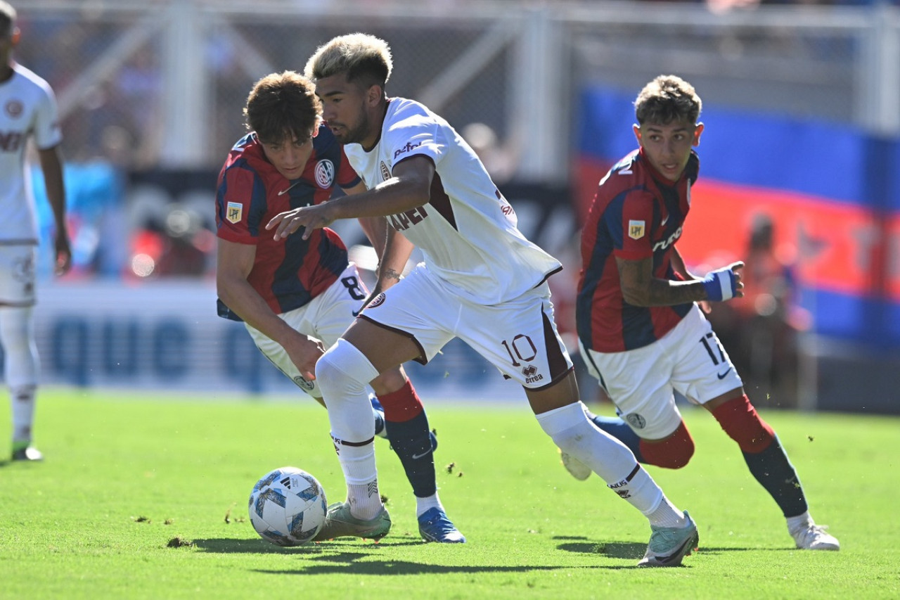 Marcelino Moreno; San Lorenzo vs. Lanús. Foto: X @clublanus.