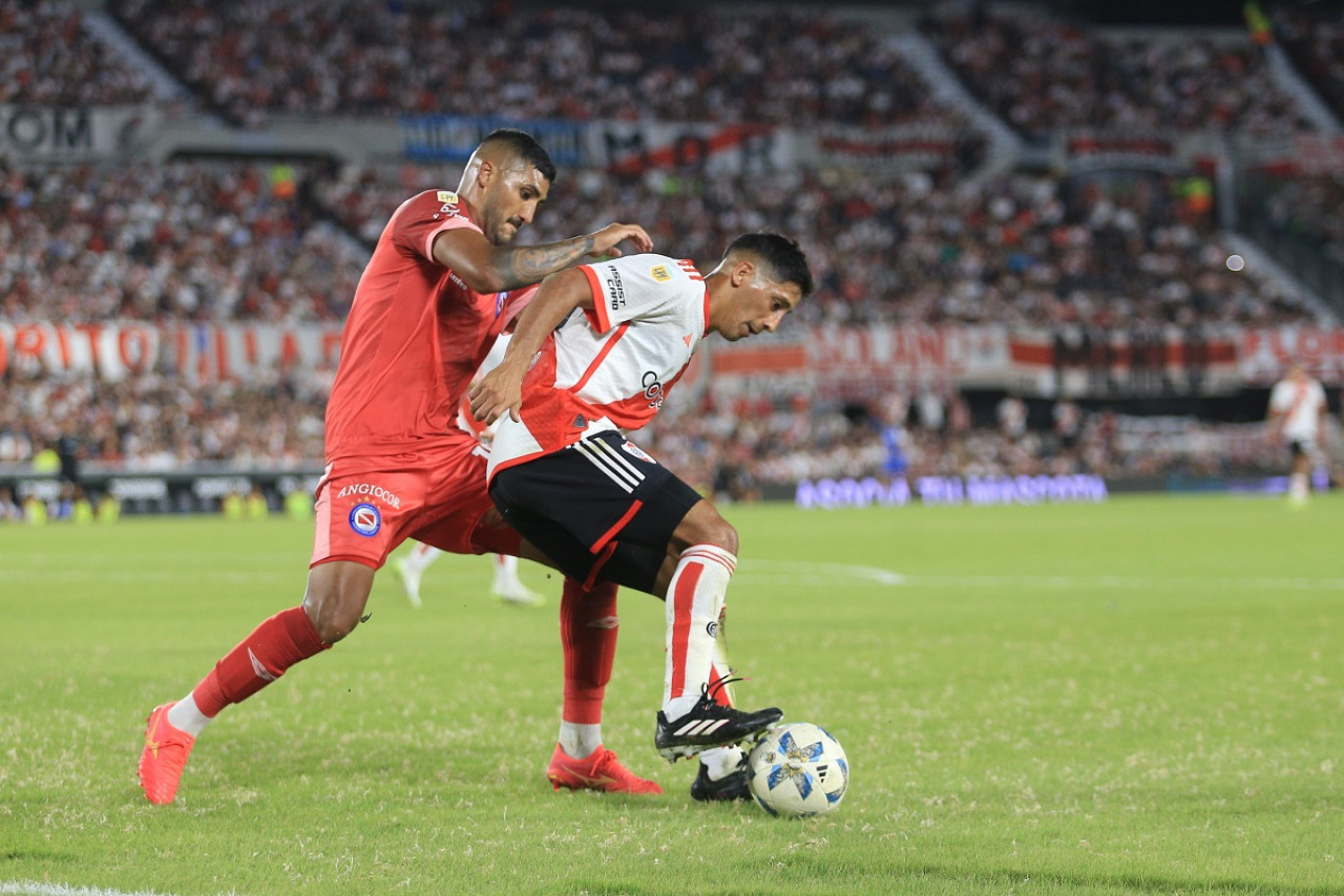 Rodrigo Aliendro; River Plate vs. Argentinos Juniors. Foto: NA.