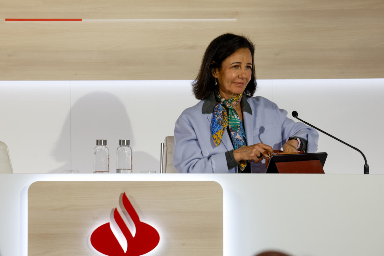 Directivos del Banco Santander. Foto: EFE.