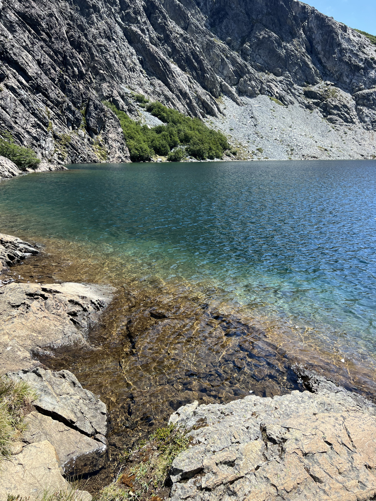 Laguna Negra. Foto María Laura Ruberto.