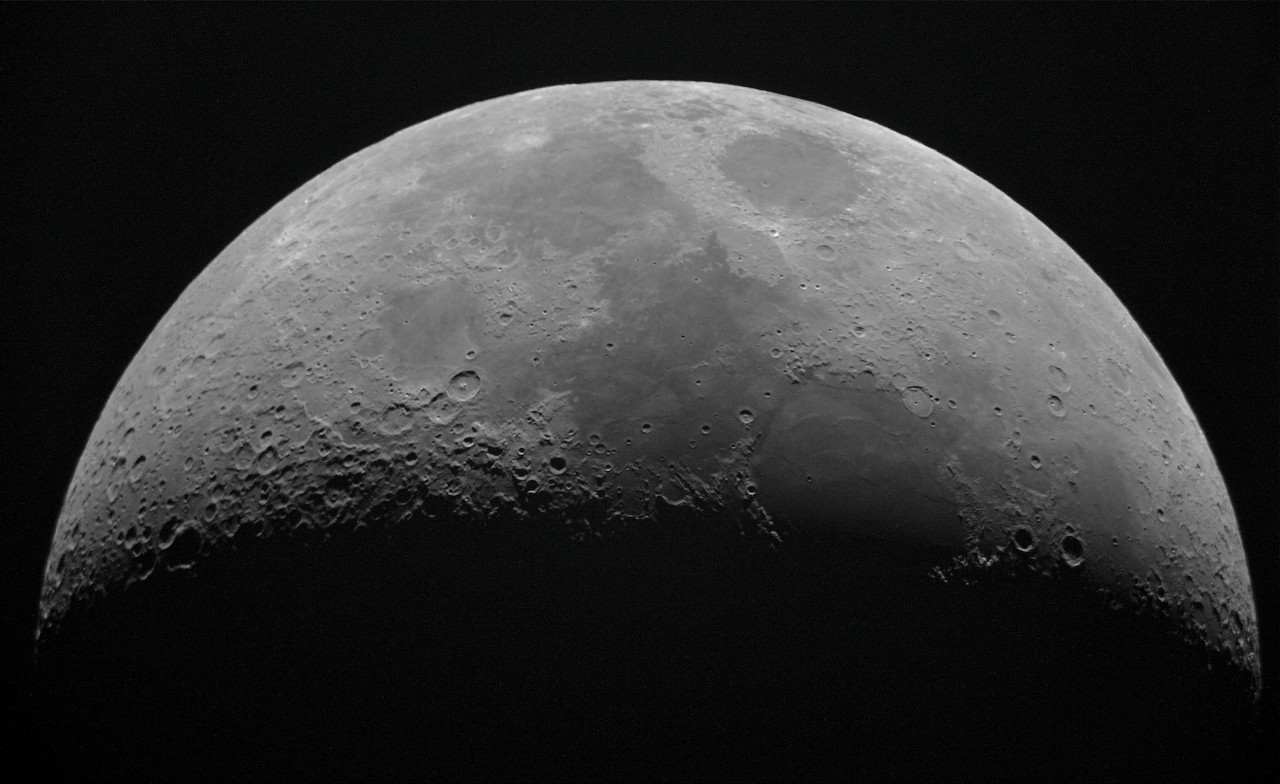 Luna, NASA, cuerpo celeste. Foto: Unsplash