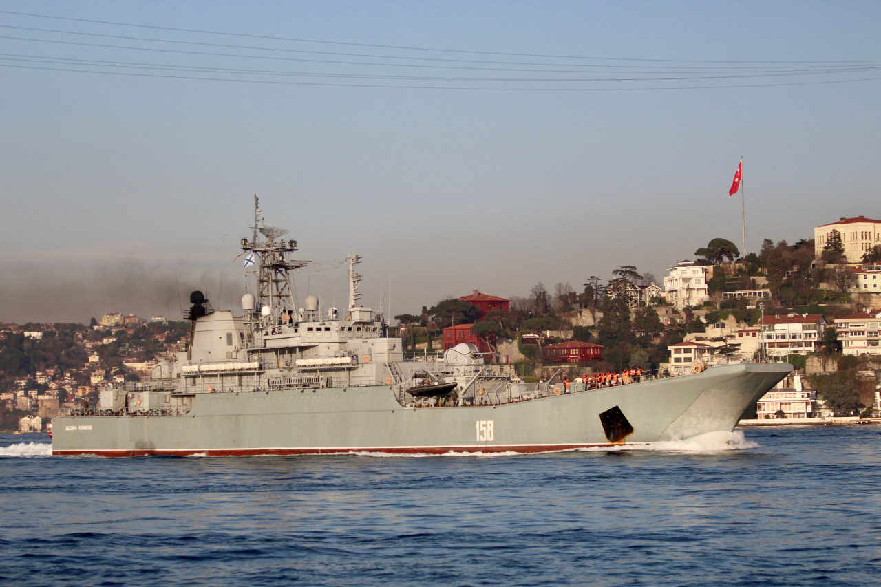 El buque ruso "Caesar Kunikov" destruido por Ucrania en el mar Negro. Foto: Reuters.