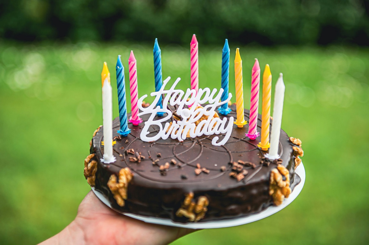 Torta de cumpleaños. Foto: Unsplash.