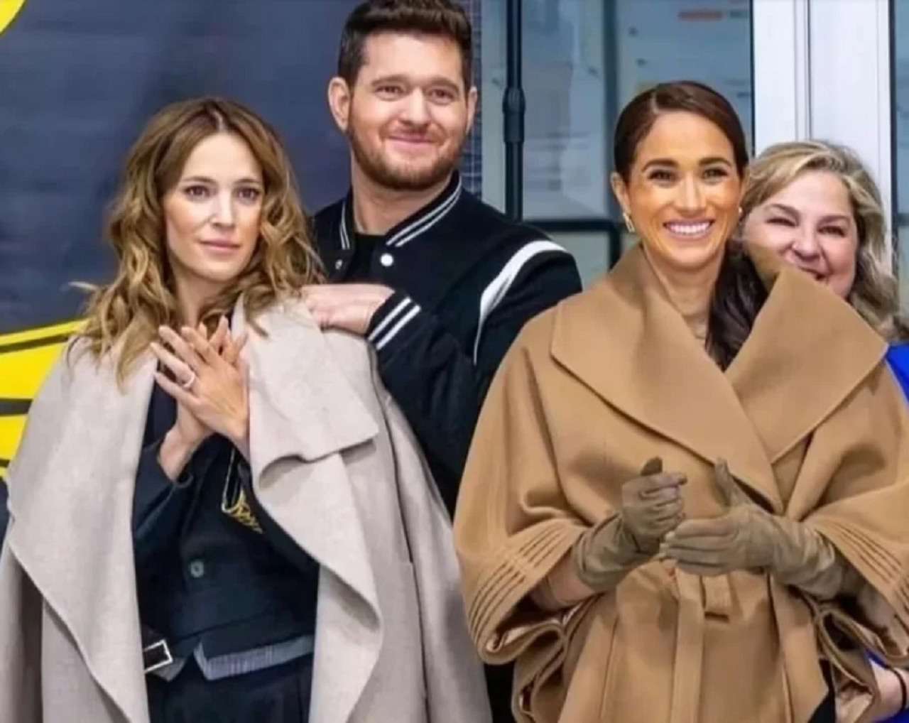 Encuentro entre el Príncipe Harry y Meghan Markle, y Luisana Lopilato y Michael Bublé. Foto: NA.