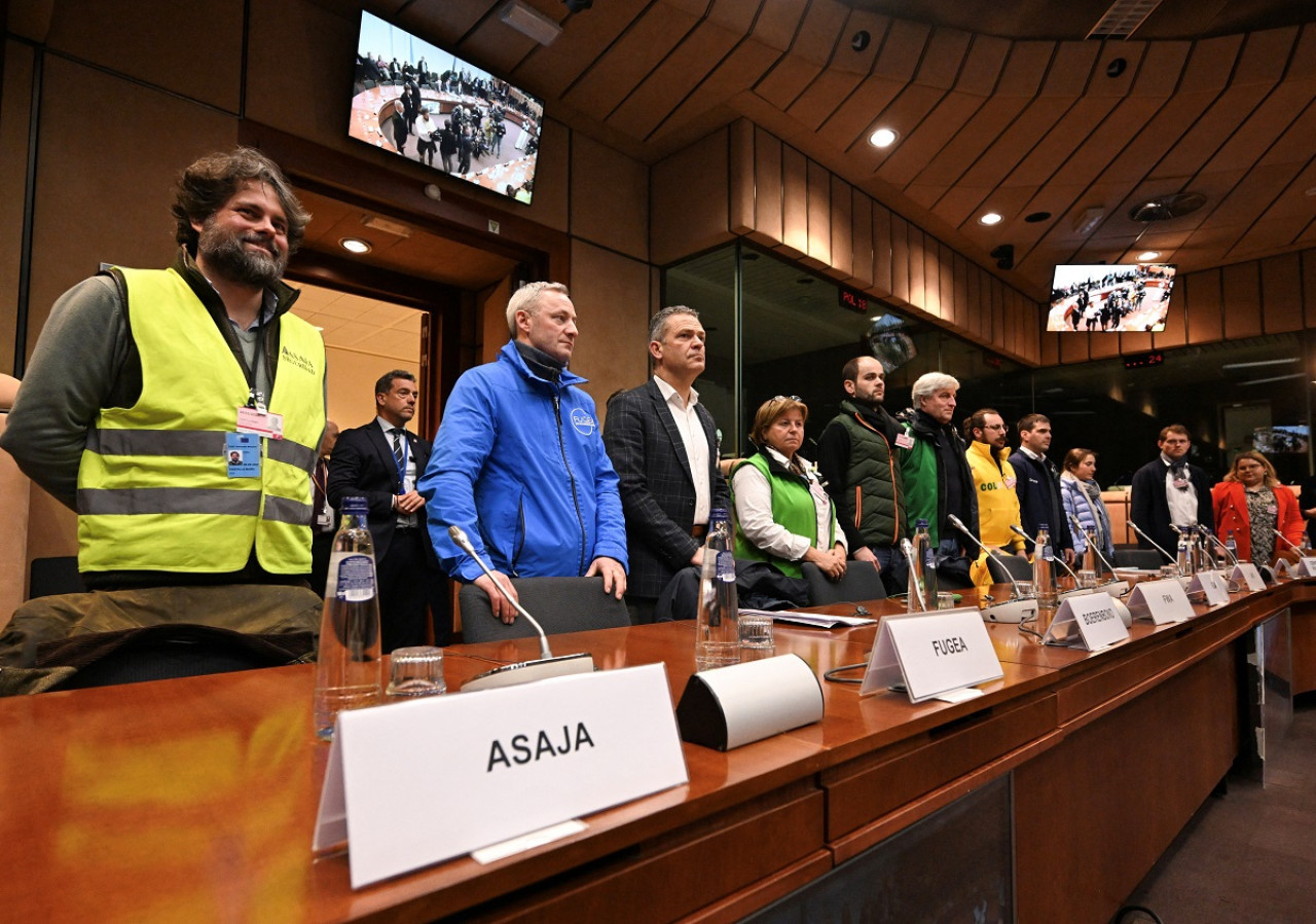 Representates de agricultores de Europa. Foto: Reuters.