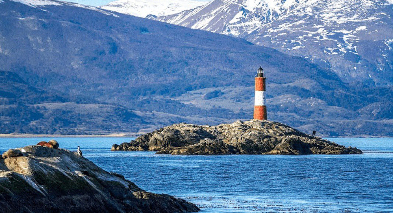 Canal Beagle, Ushuaia, Tierra del Fuego. Foto X.