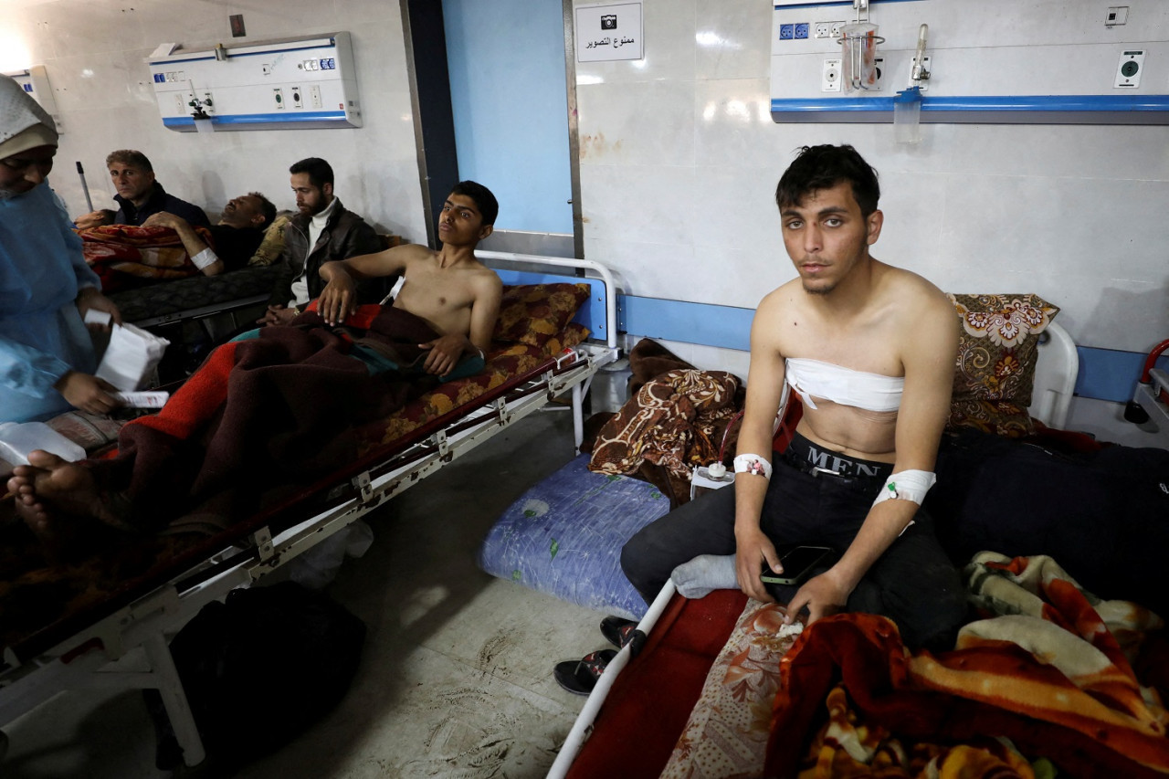 Palestinos heridos en el hospital Al Shifa de Gaza. Foto: Reuters