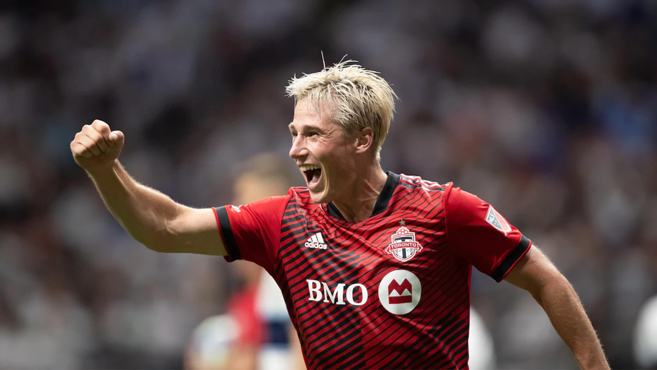 Lukas MacNaughton en el Toronto FC de la MLS.