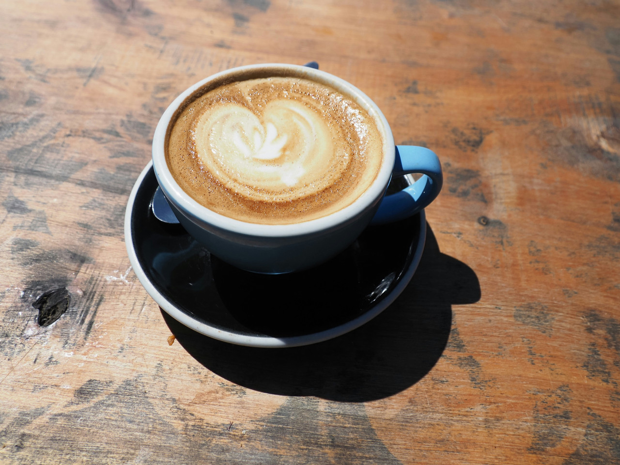 Café, flat white. Foto: Unsplash