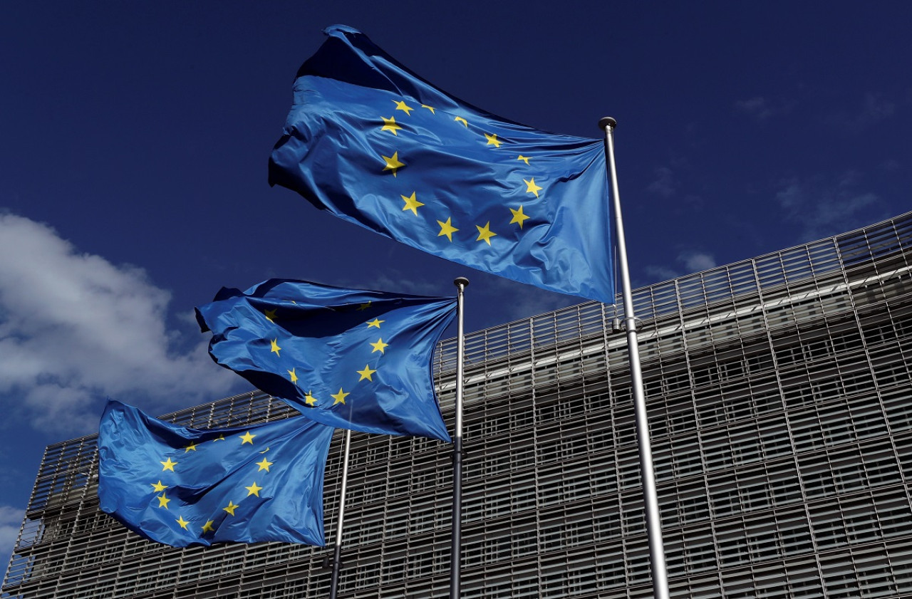 Banderas de la Unión Europea. Foto: Reuters.