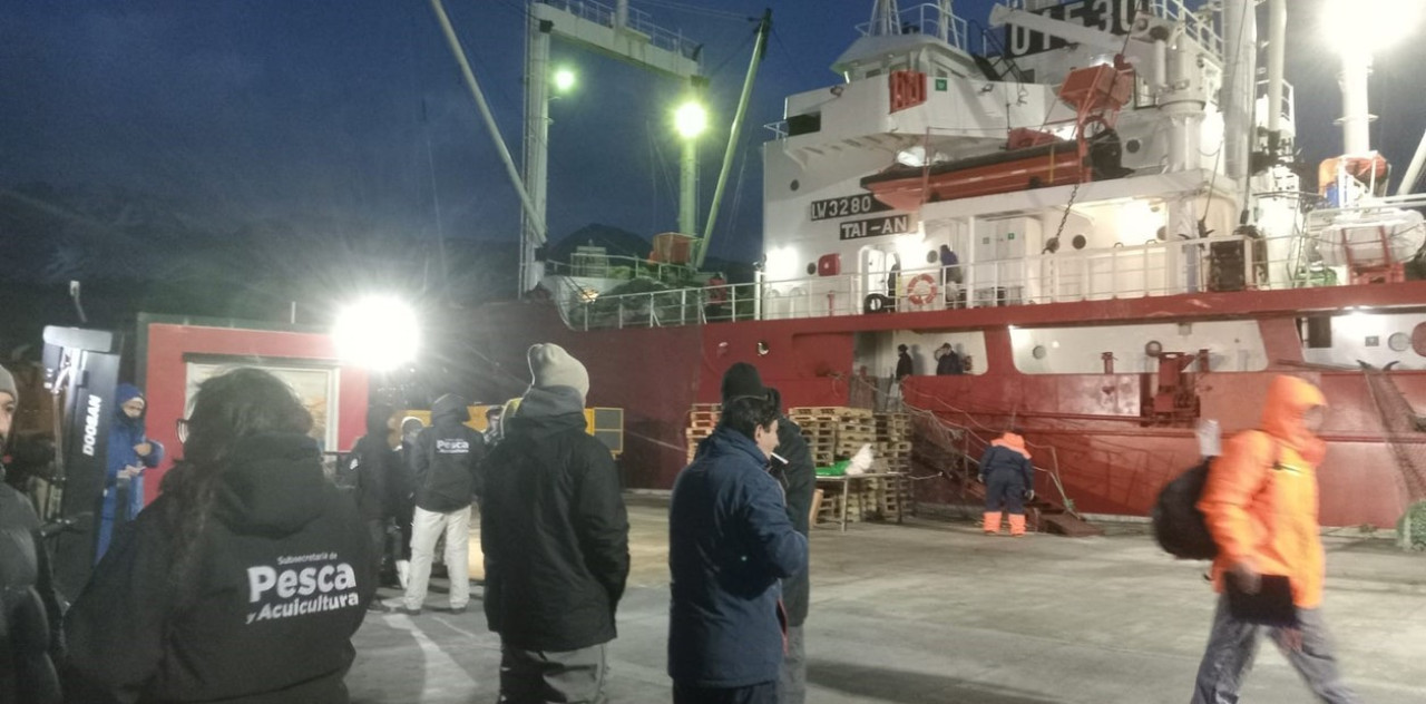 Procedimiento en el buque Tai An en Ushuaia.