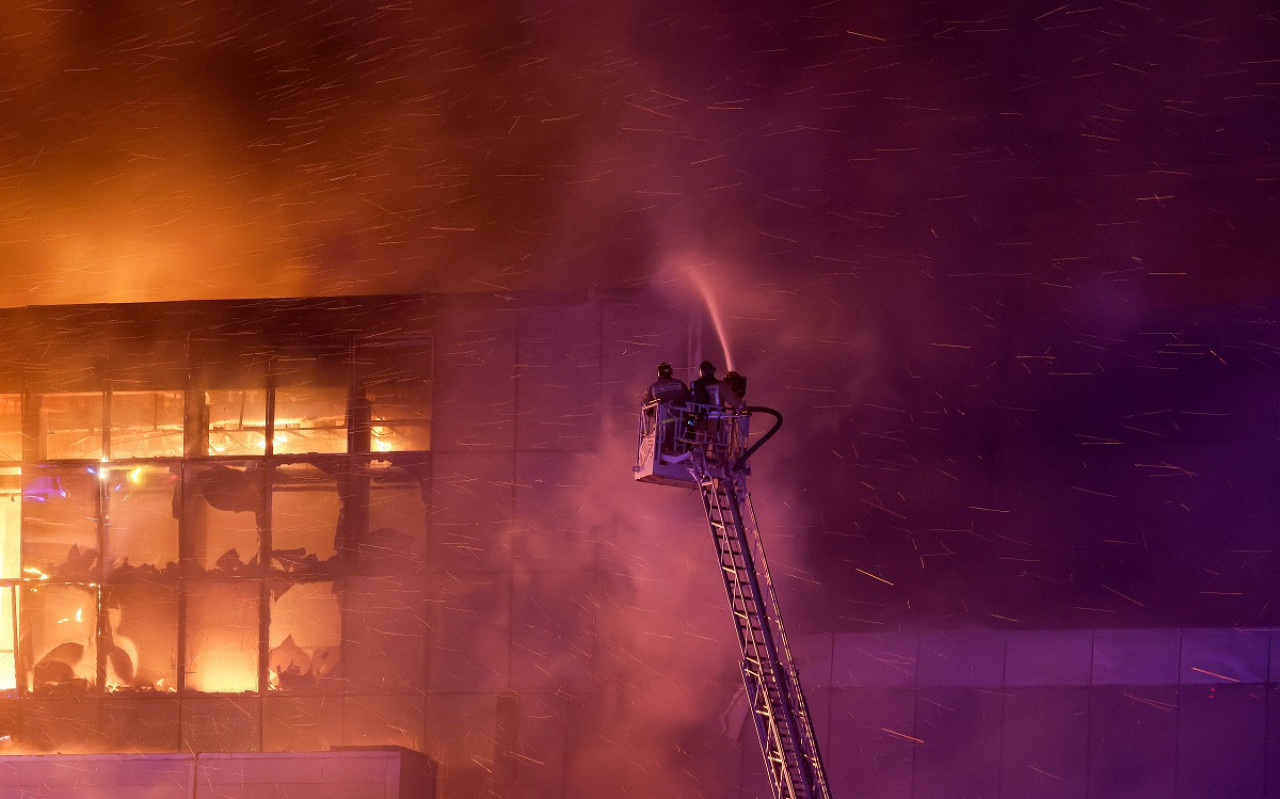 Tiroteo y explosión durante un recital en Rusia. Foto: Reuters.