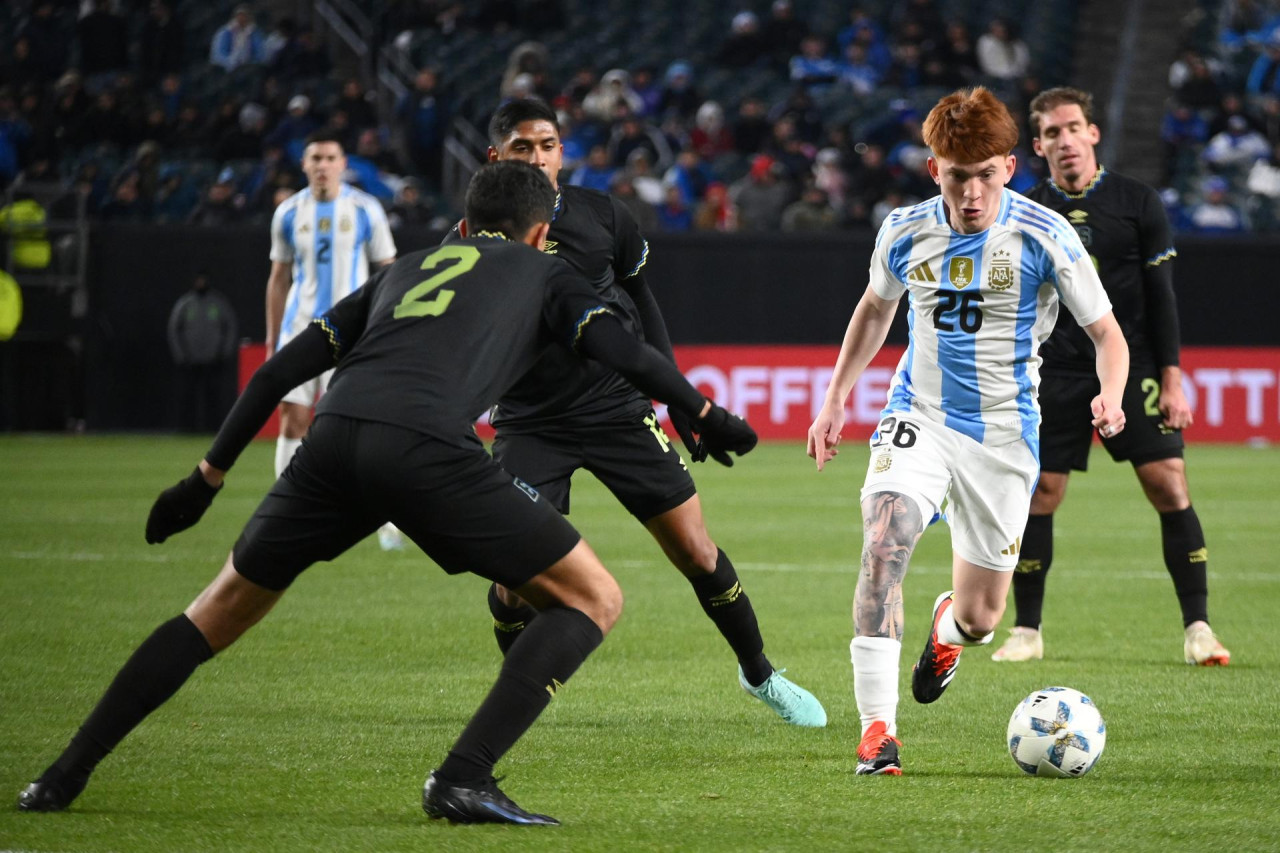 Amistosos internacional, Argentina vs. El Salvador. Foto: EFE.