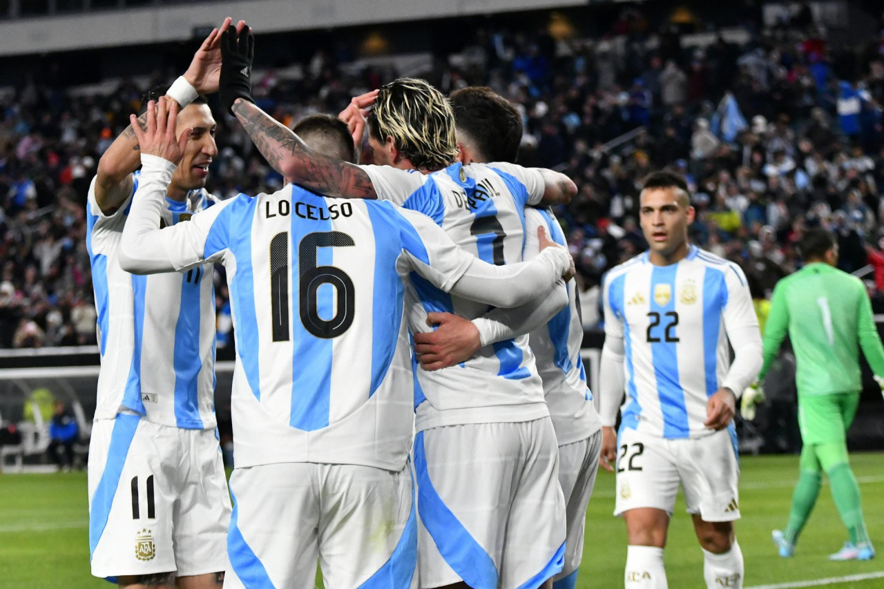 Amistosos internacional, Argentina vs. El Salvador. Foto: EFE.