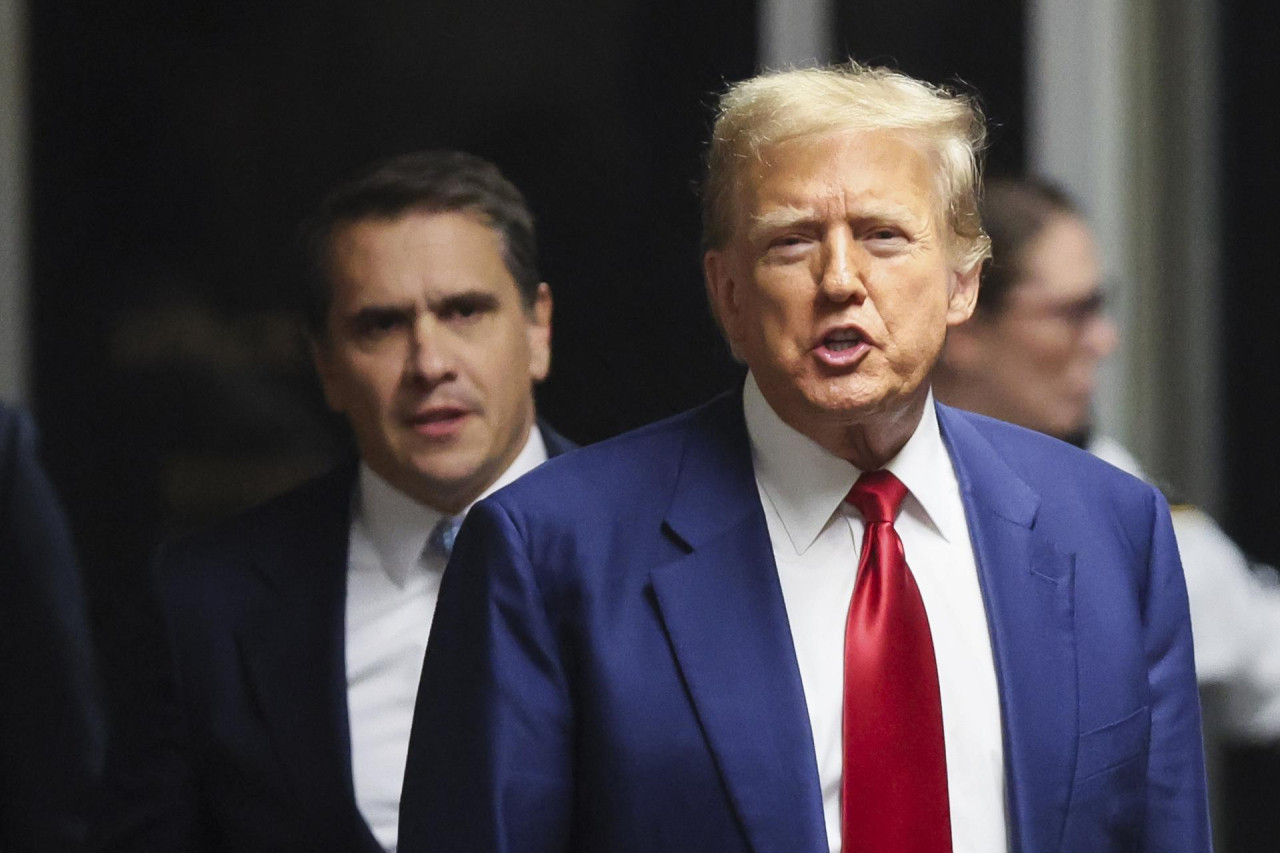 Donald Trump en juzgado de Nueva York. Foto: EFE.