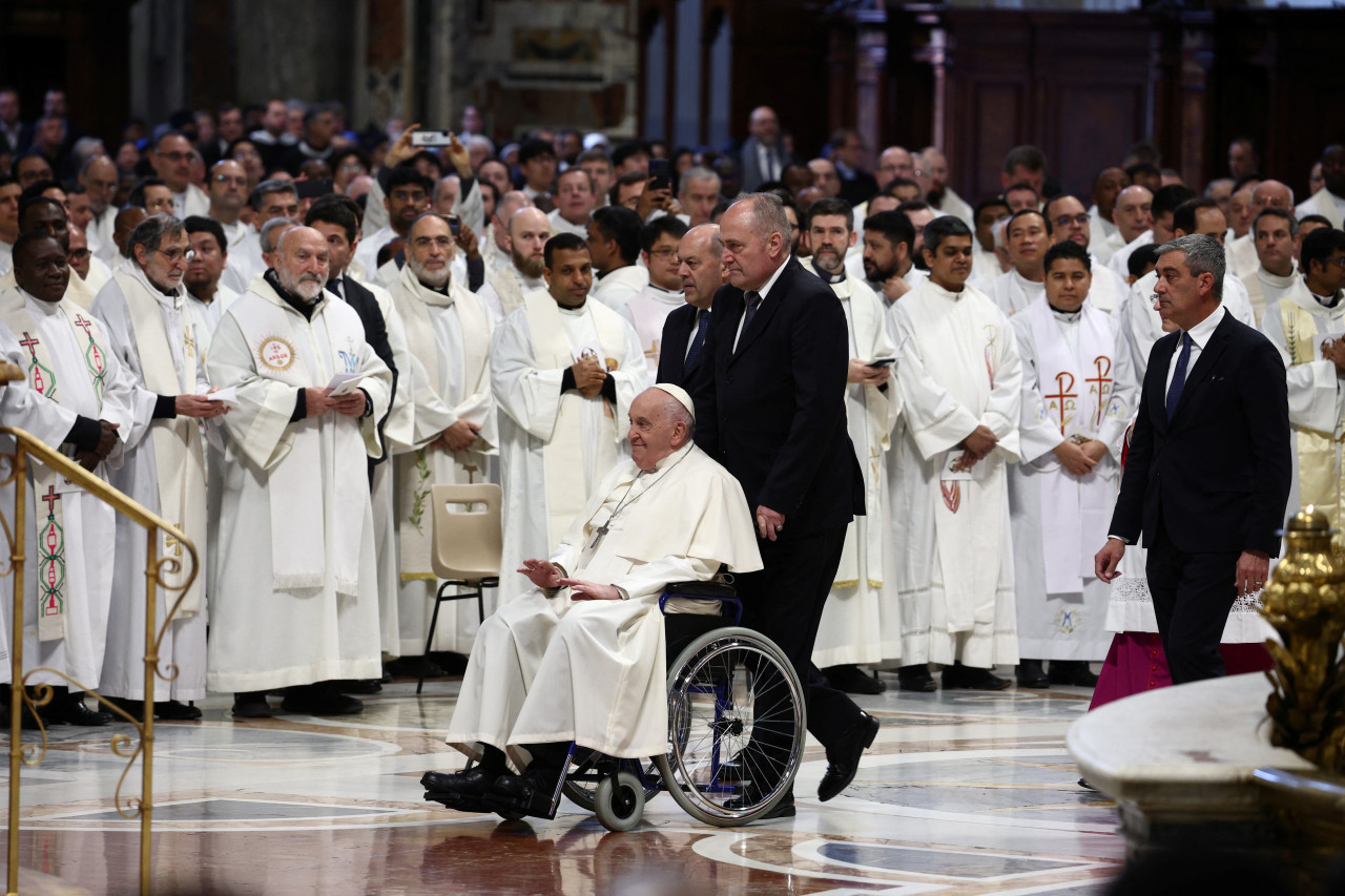 Papa Francisco en la misa del Jueves Santo. Foto: Reuters.