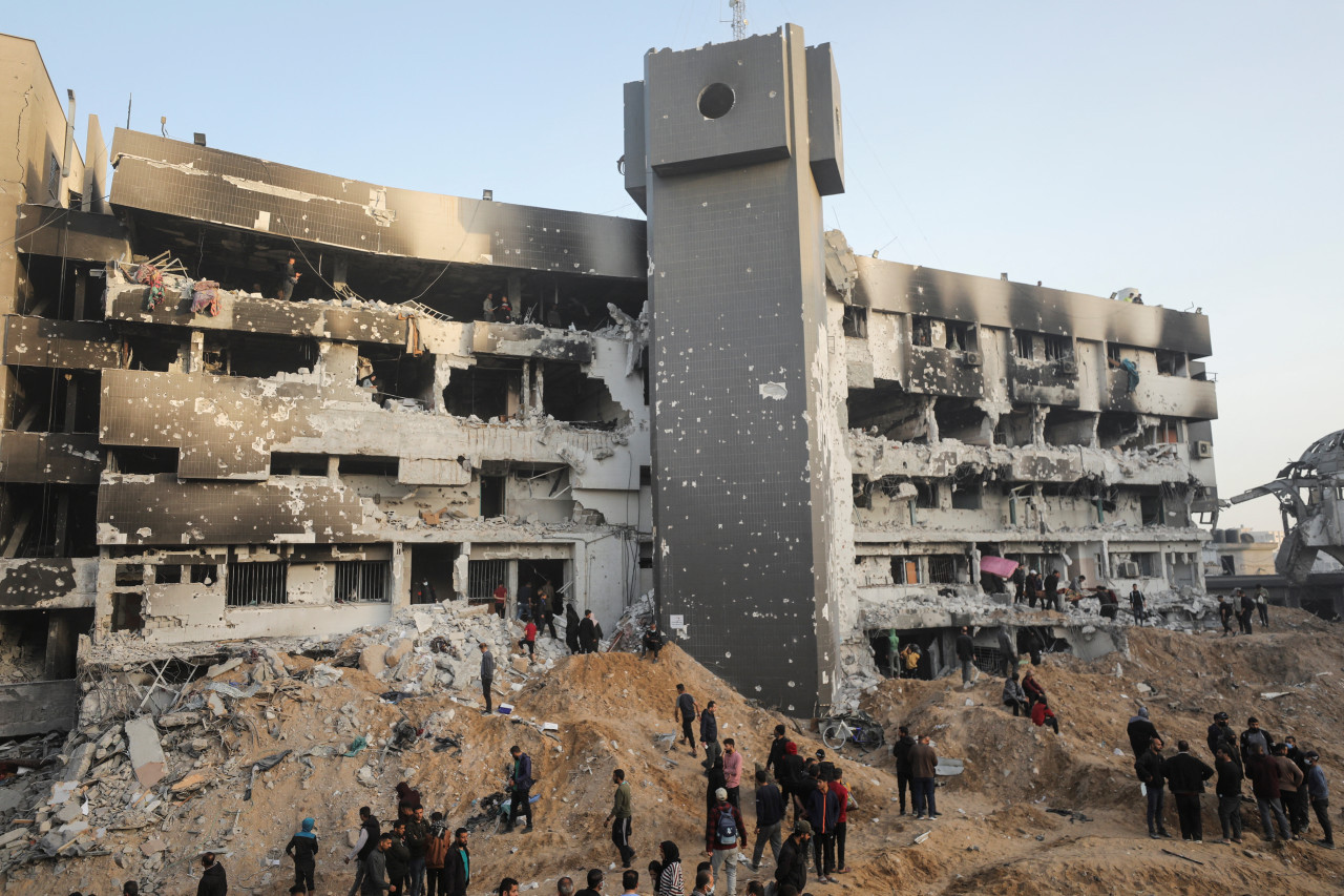 Destrucción del hospital Al Shifa, Franja de Gaza. Foto: Reuters.