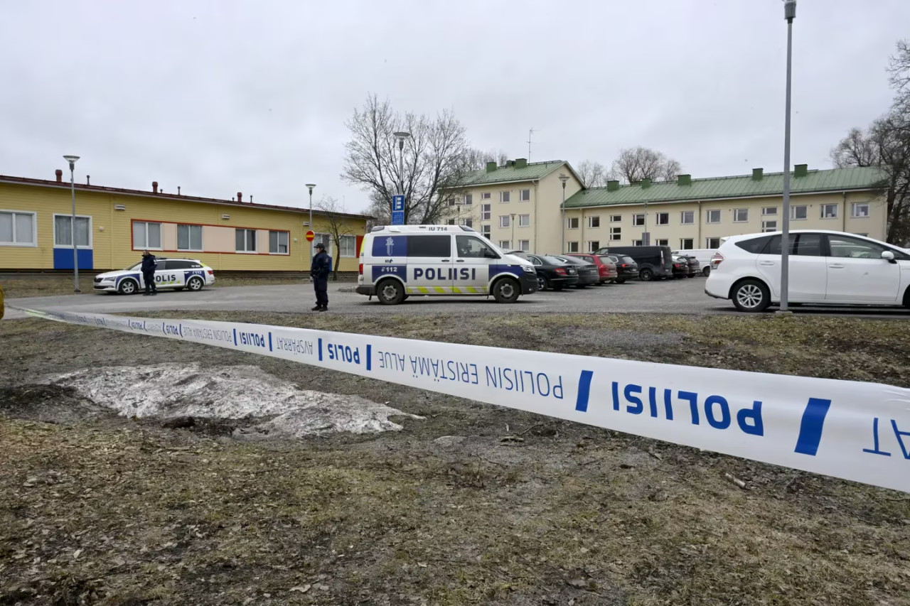 La escuela finlandesa donde ocurrió el ataque. Foto: Reuters