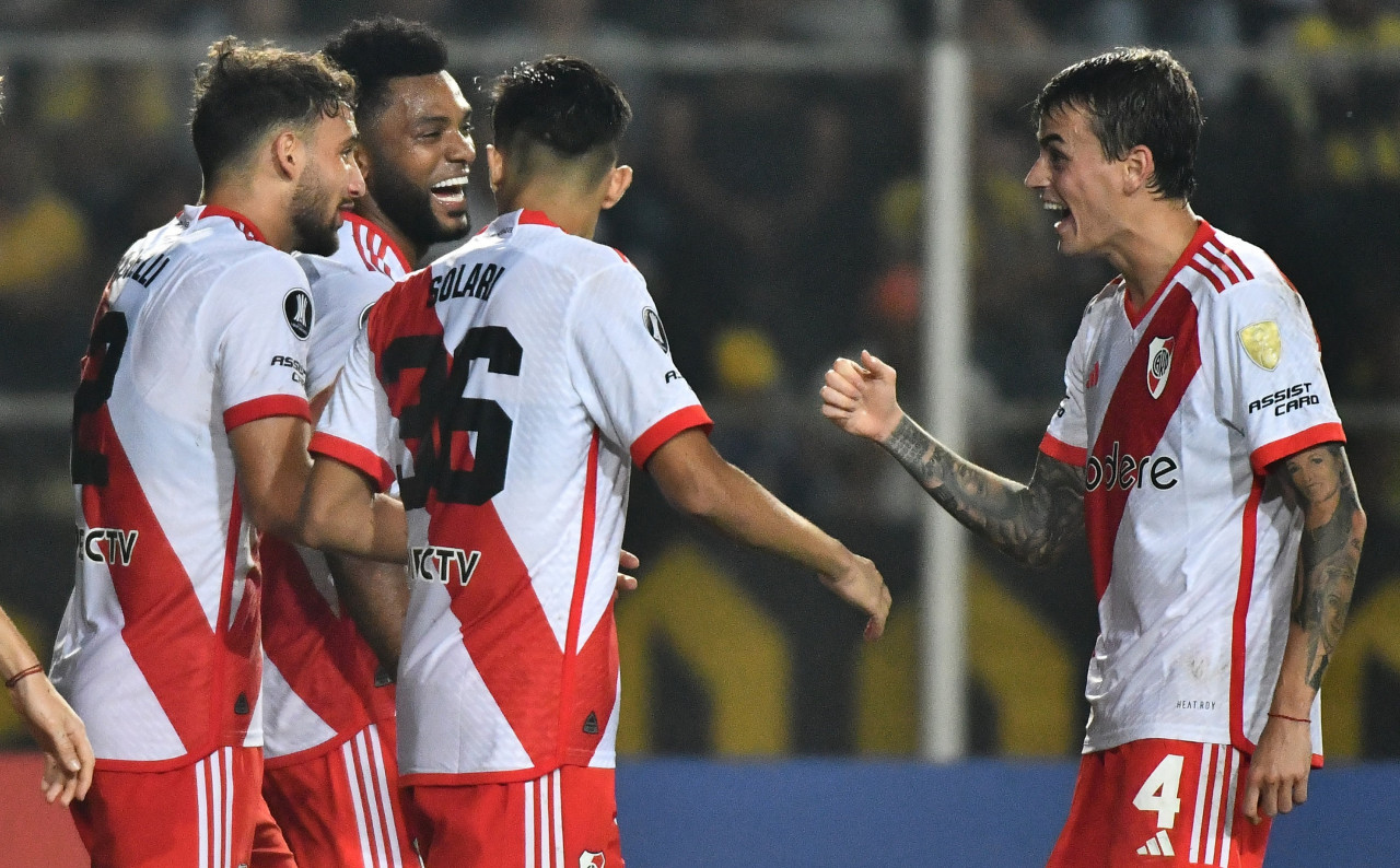 Nicolás Fonseca festeja el segundo gol de River ante Deportivo Táchira. Foto NA: PRENSA RIVER