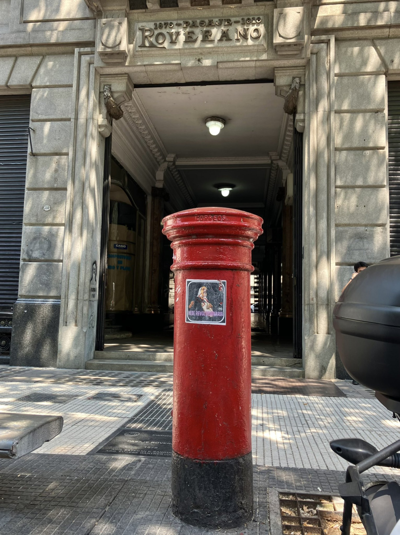 Pasaje del Correo, Recoleta. Foto: X