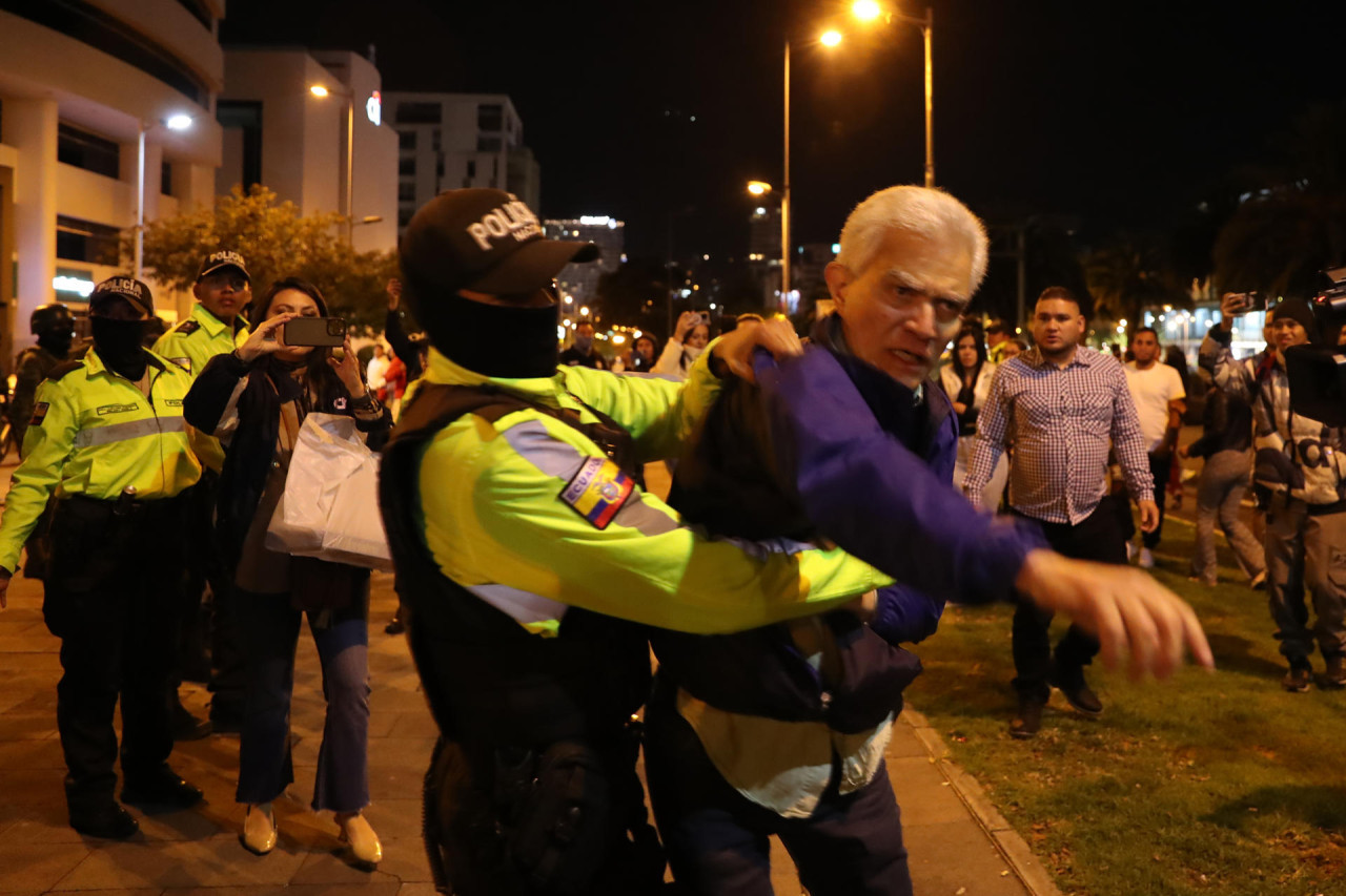 Detención de Jorge Glas, exvicepresidente de Ecuador, en la embajada de México. Foto: EFE.