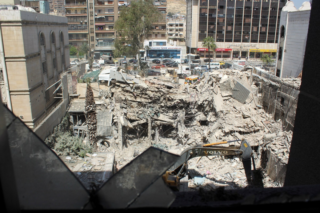 Ataque a embajada de Irán en Siria. Foto: Reuters.