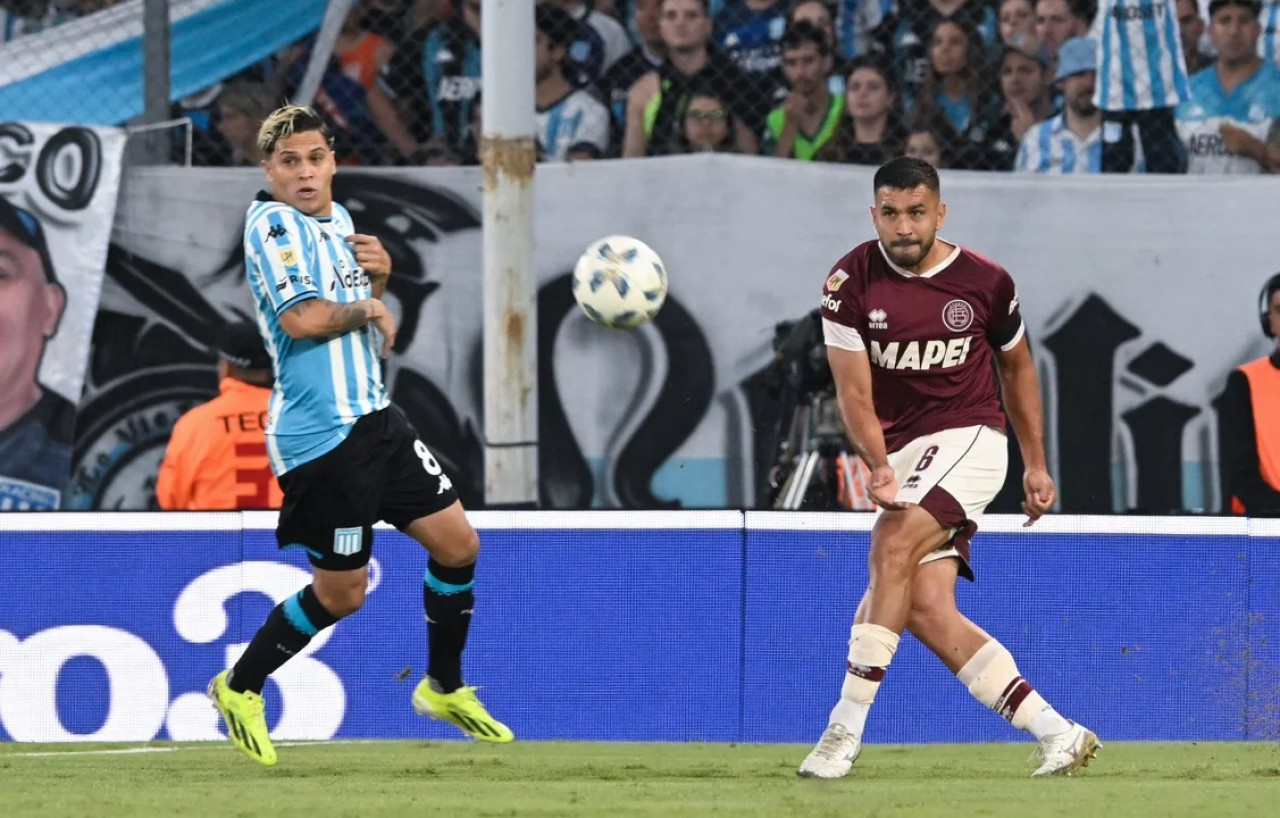 Racing vs Lanús. Foto: NA.