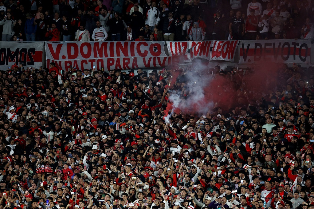 La hinchada de River en el Monumental vs Nacional. Foto: Reuters