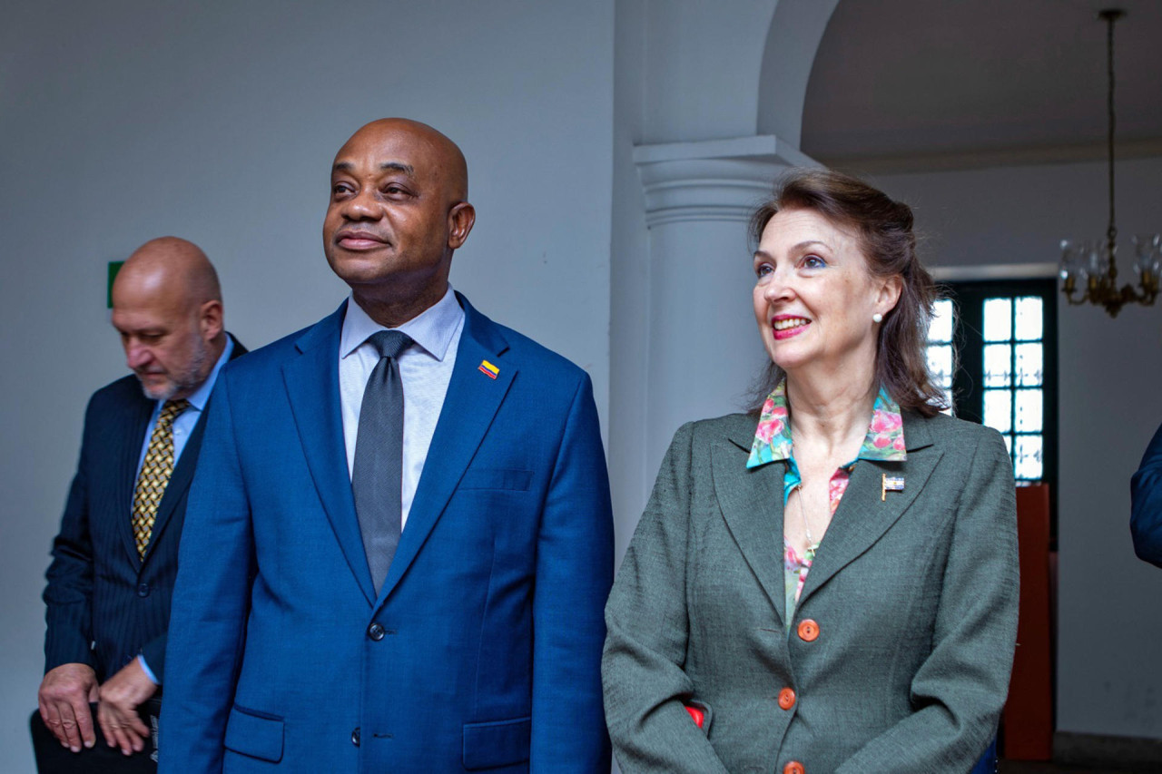 Diana Mondino junto al canciller colombiano. Foto: EFE