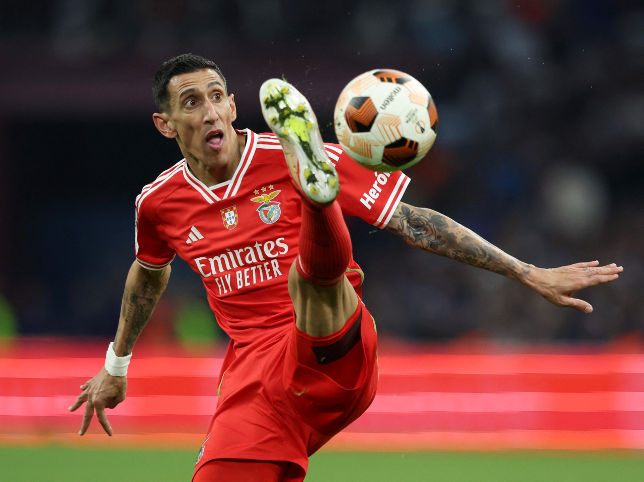 Ángel Di María en el Benfica. Foto: REUTERS.