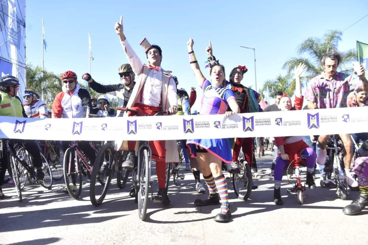 Se realizó la Segunda Bicicleteada Familiar en Malvinas Argentinas.